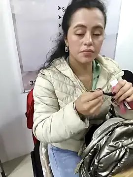 ALEJA__22 on StripChat