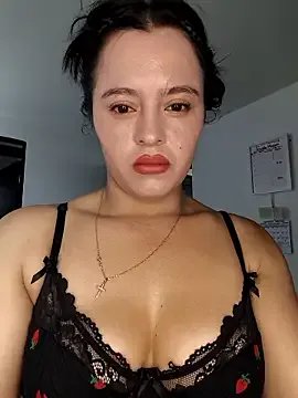 ALEJA__22 on StripChat