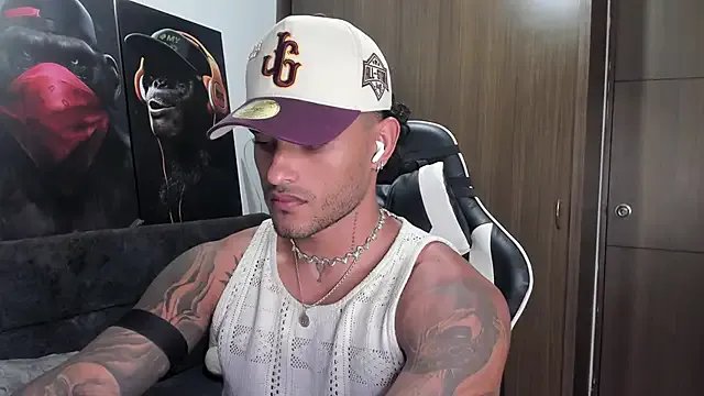 Alessandro_Vanni on StripChat