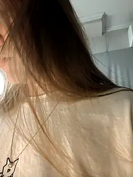 AliceBrayan on StripChat