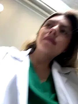 alicee16 on StripChat