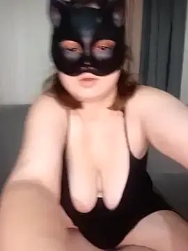aliceea_34 on StripChat