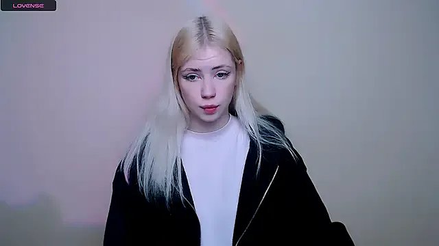 AliceHotty_ — flash boobs