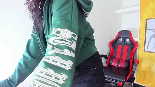 alison_moon7 on StripChat