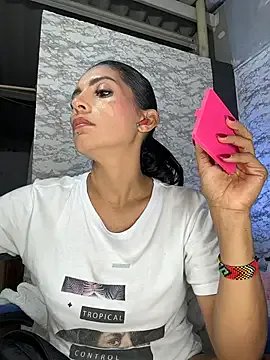 AlisSon__hot on StripChat