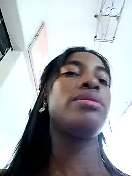 aliyah_decker on StripChat