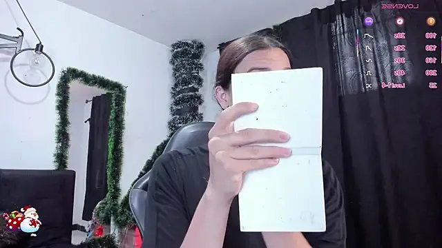 Almaazz on StripChat