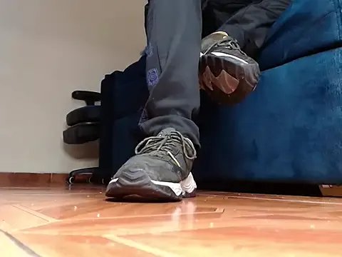 alphaswitchard — Let me reach my submissive slave goal