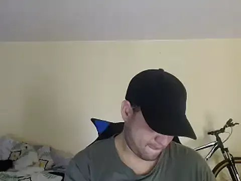 alphaswitchard on StripChat