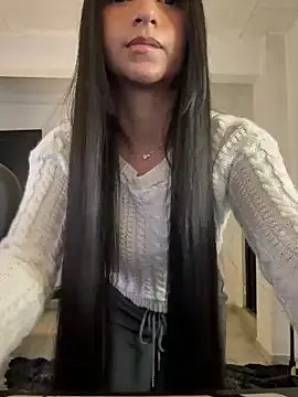 aly_golden_ on StripChat