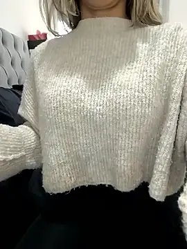 Alyssa_76 on StripChat