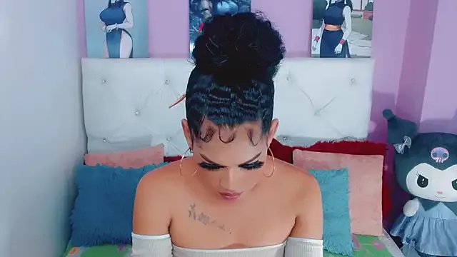 Amanda_bigx on StripChat