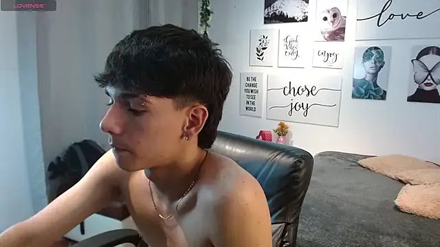 AmethystShadow17 on StripChat