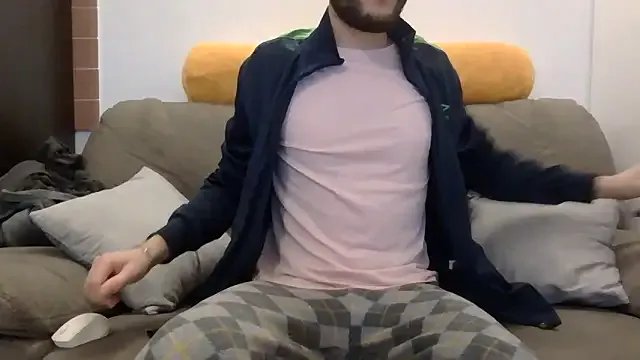 Amicisegreti on StripChat