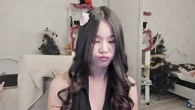 amiya_cute on StripChat