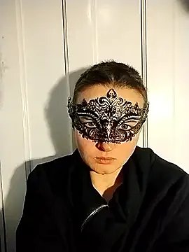 Amy01112 on StripChat