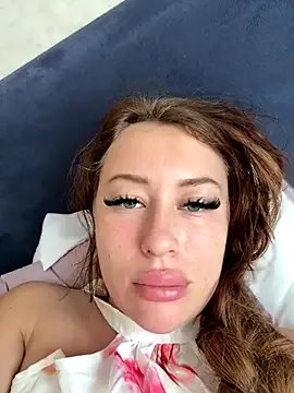 AndreaMood on StripChat