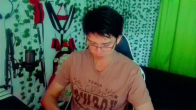 Andy_gray on StripChat