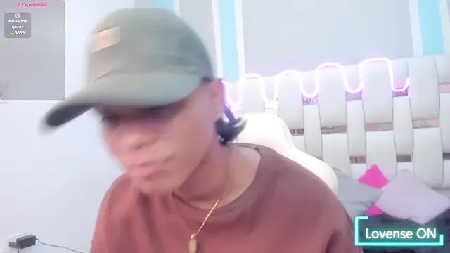 AndyKings_1 on StripChat