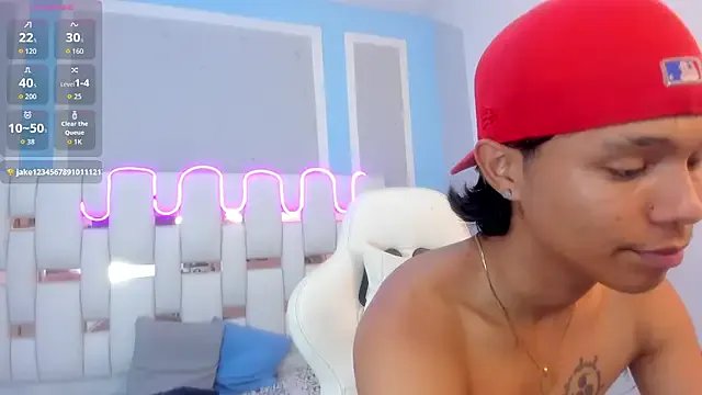 AndyKings_1 on StripChat