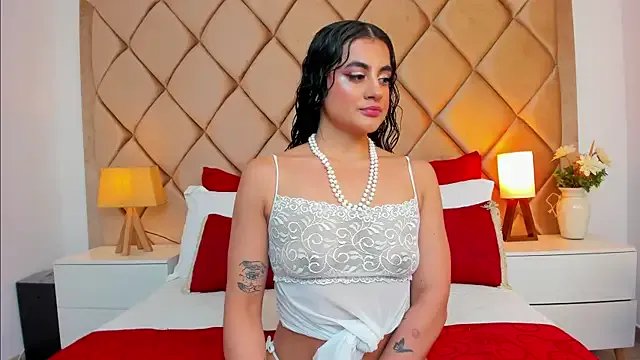 AngelinaDuvall on StripChat