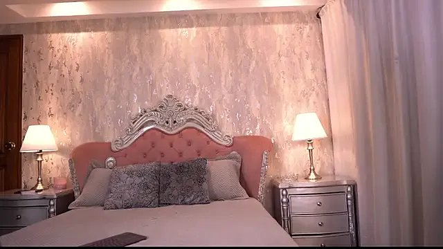 AngelineConnor on StripChat