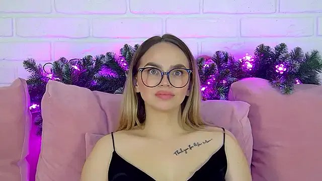 AnitaVenture on StripChat