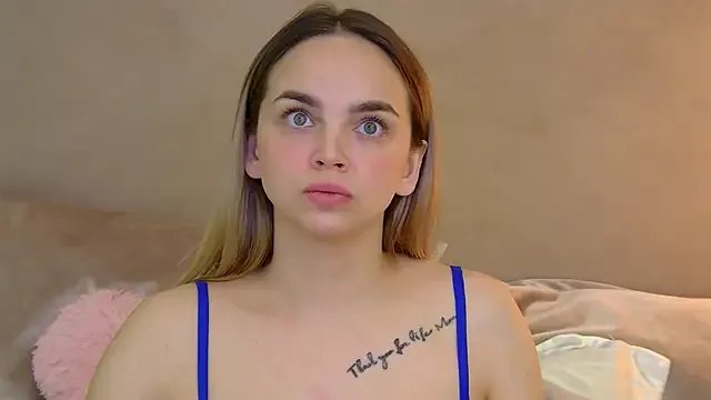 AnitaVenture on StripChat