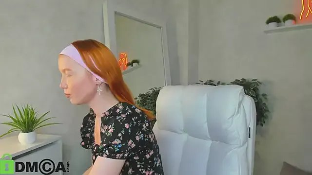 Anna_Patterson on StripChat