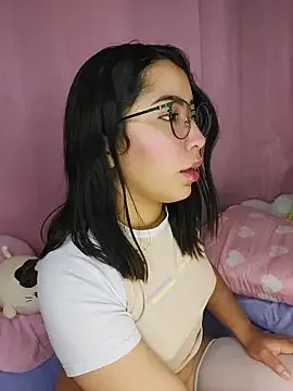 anni_ross on StripChat