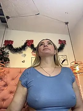 antonella87 on StripChat