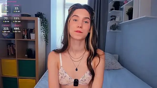 AntonettaTarring on StripChat