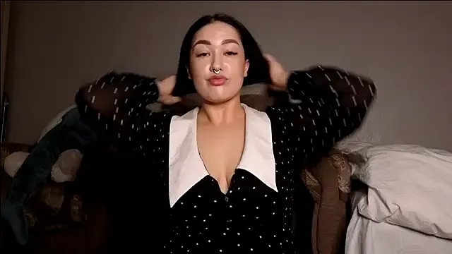 Aria_Blisss on StripChat