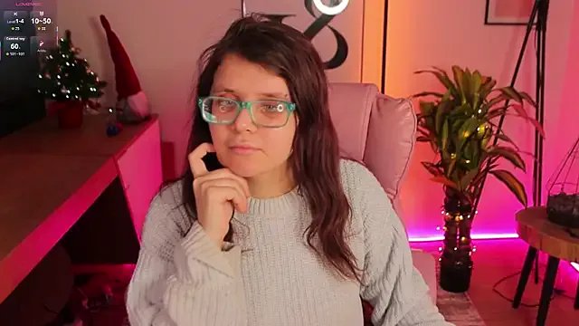 Ariell_Mini on StripChat