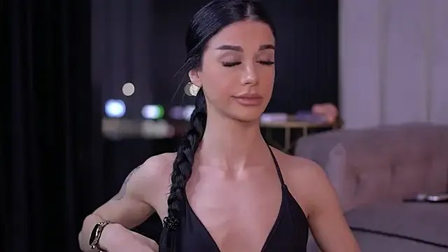 ArinaCarter on StripChat