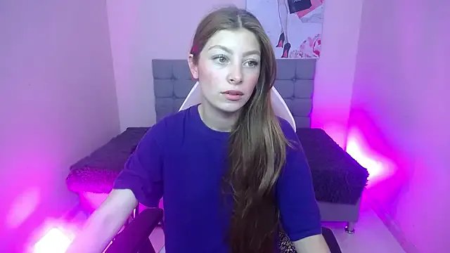 Ashley_benson_x — Bounce tits