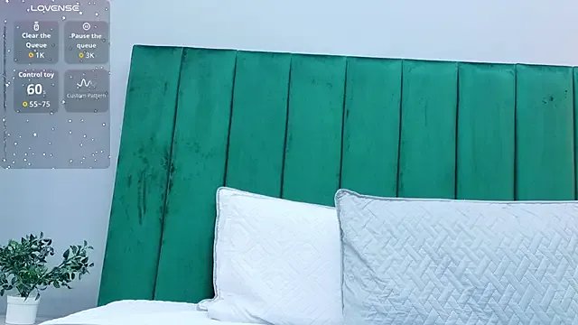 Ashley_Evans22 on StripChat