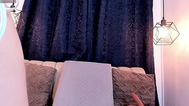 ashly__ms on StripChat