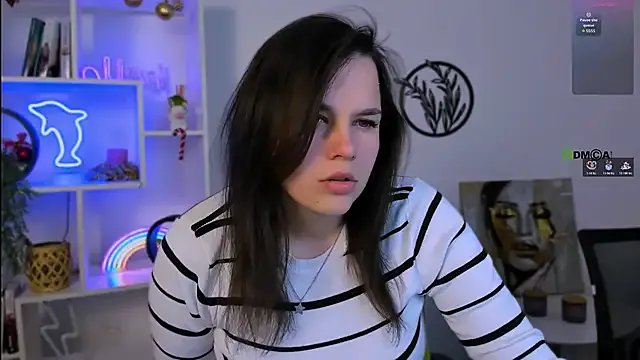 astra_opal on StripChat