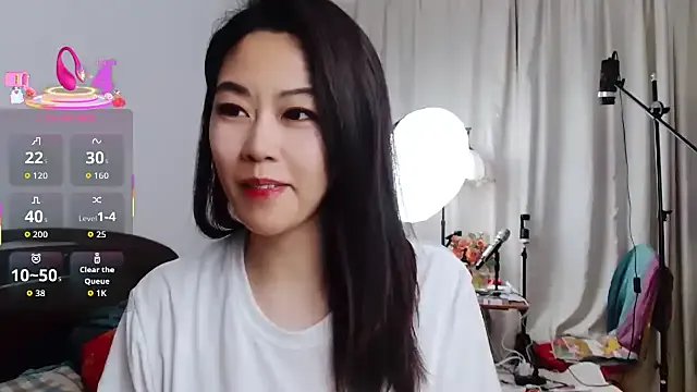 awananan on StripChat 