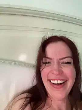 AylaRed on StripChat