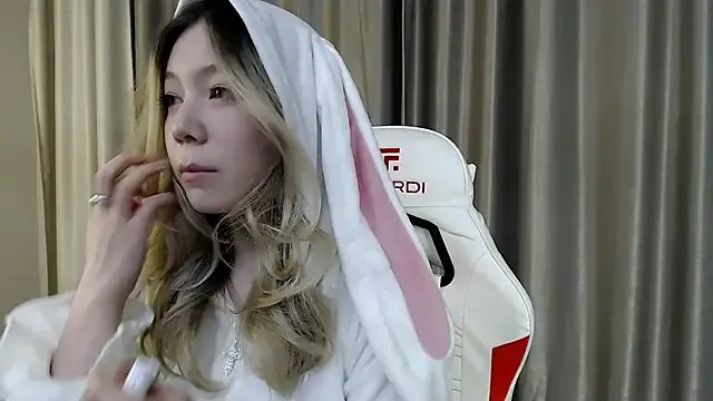 Babby_Rabbit on StripChat