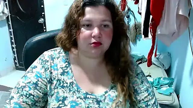 bbwsquirt on StripChat