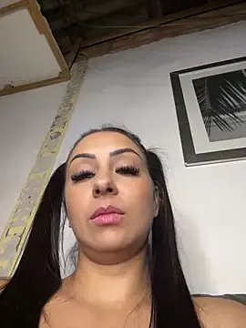 bbzinharosa on StripChat