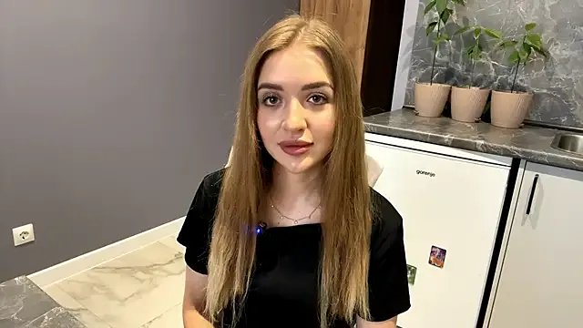 BeaCazin — Show color of my panties!