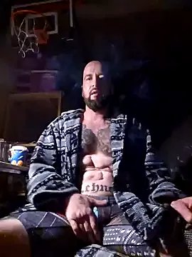 Beardedtattood on StripChat