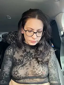 BeautifulMesss on StripChat