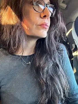 BeautifulMesss on StripChat