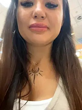 beautydiamond on StripChat