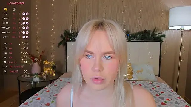 bellatip on StripChat